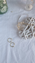 Créoles dorées clip grandes (oreilles non percées)